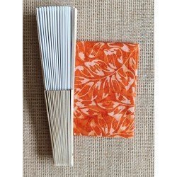 Abanico con tela batik naranja-amarillo NR1